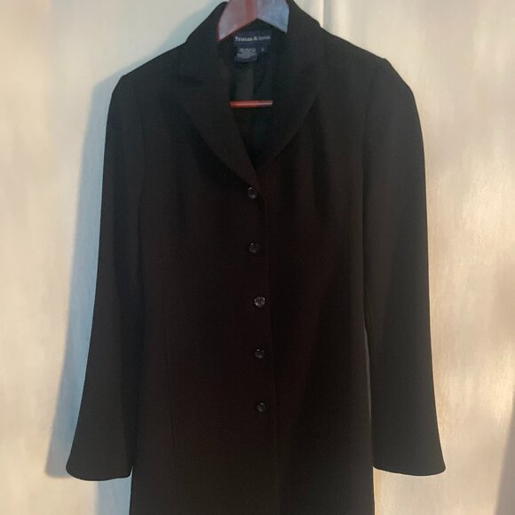 Elegant Tristan & Iseut Black Long Jacket: Size 2 - Picture 3 of 16